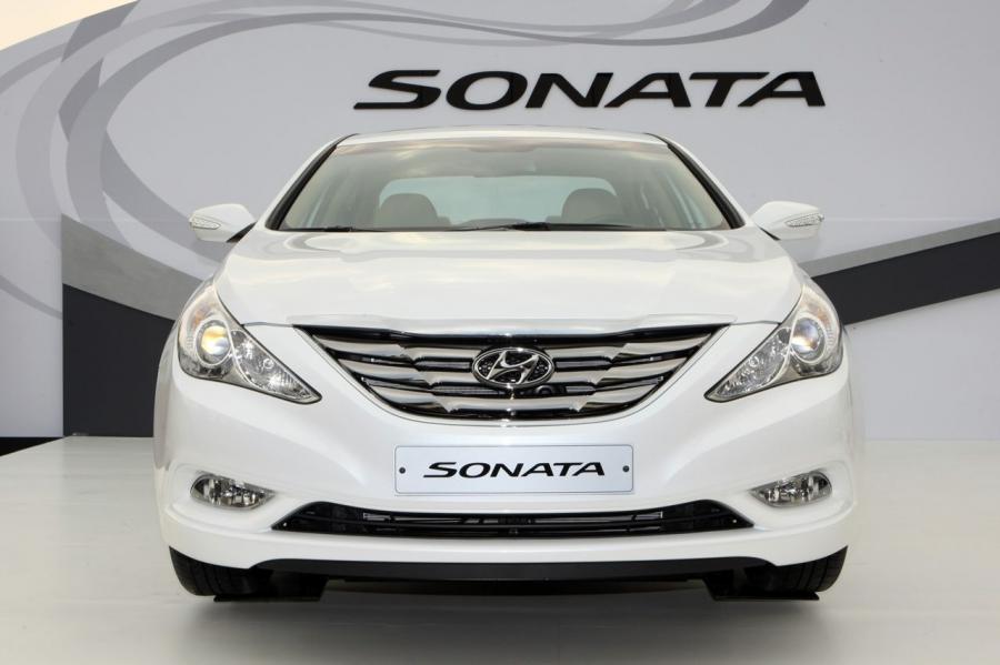  Hyundai Sonata 2010 года  (фото 113 из 162)